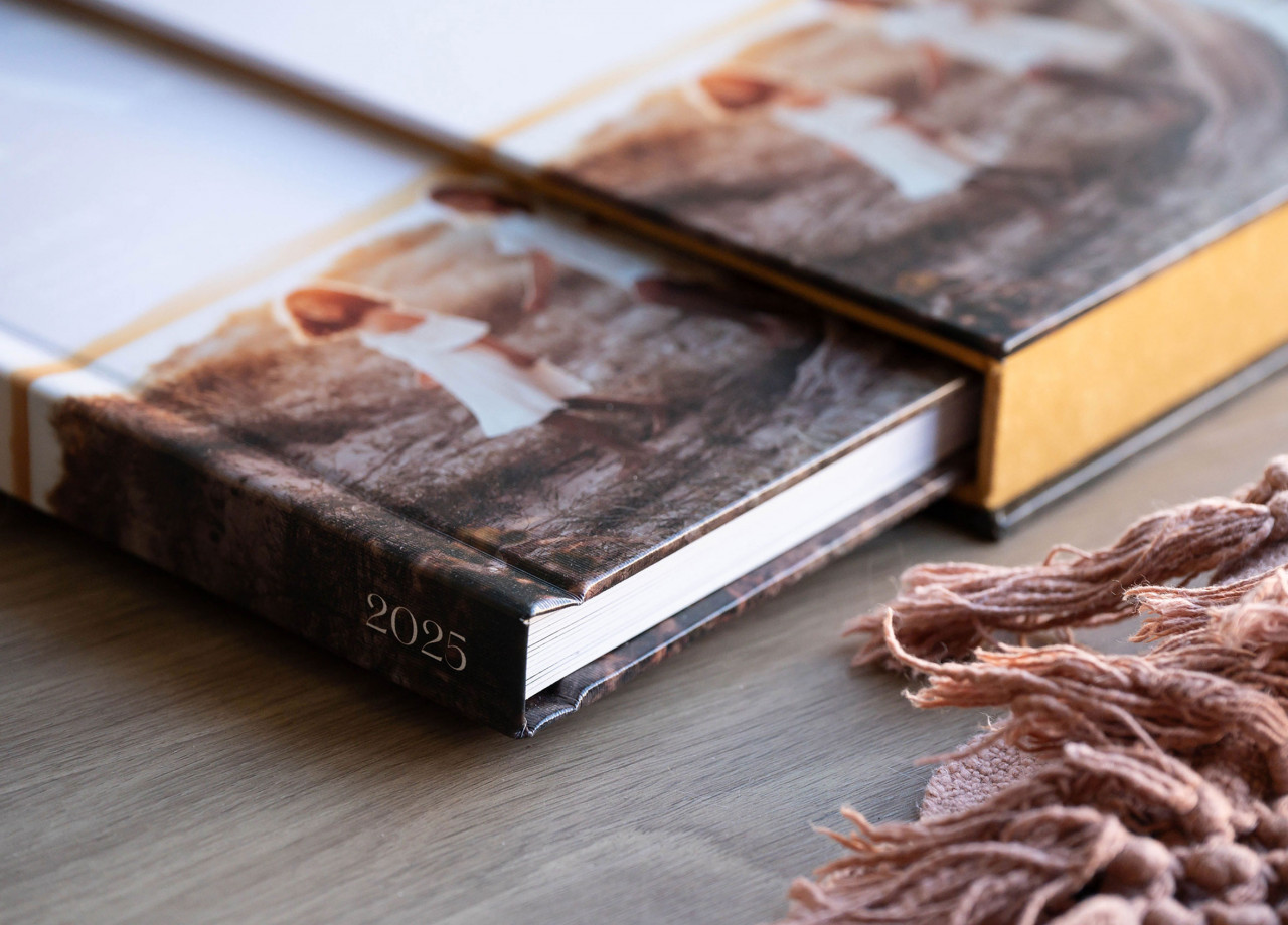Lifestyle Books - Lustre