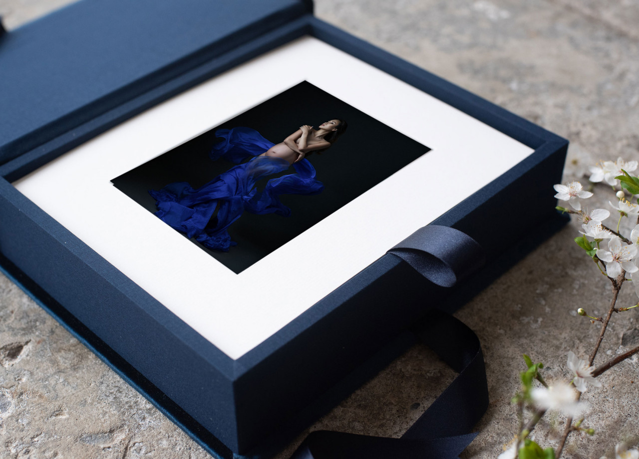 VELVET FOLIO BOXES