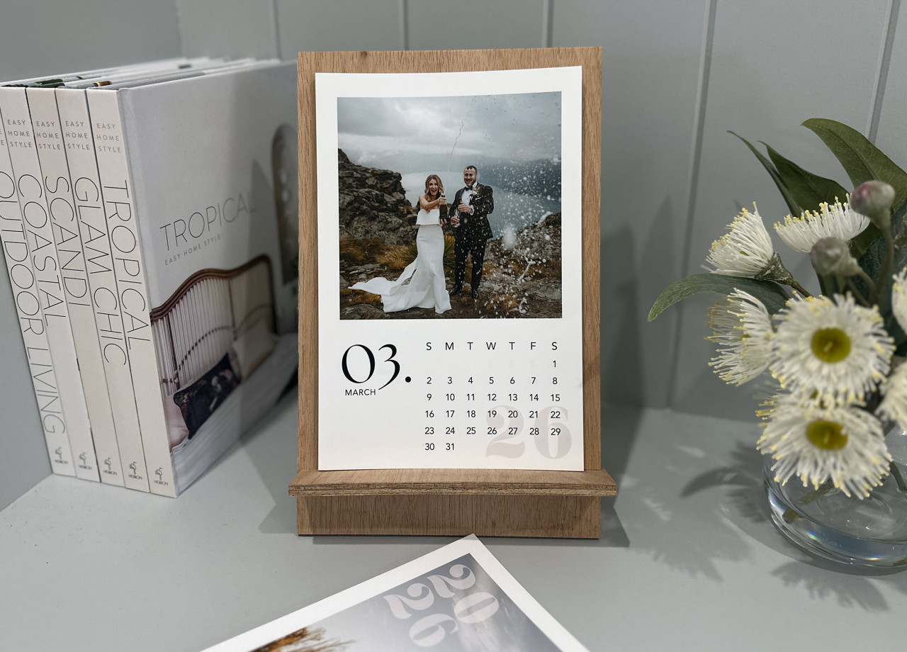 9x6 Timber Calendar